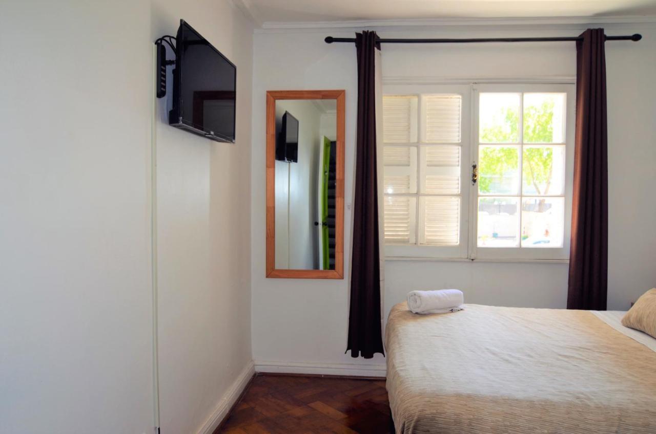 Yogi Hostels Santiago Ngoại thất bức ảnh