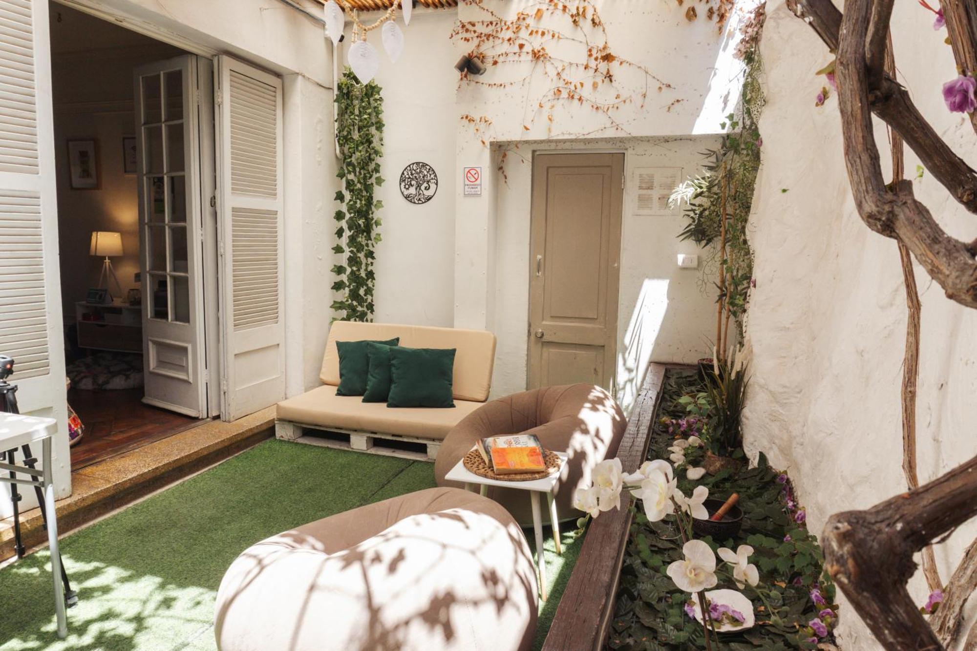 Yogi Hostels Santiago Ngoại thất bức ảnh