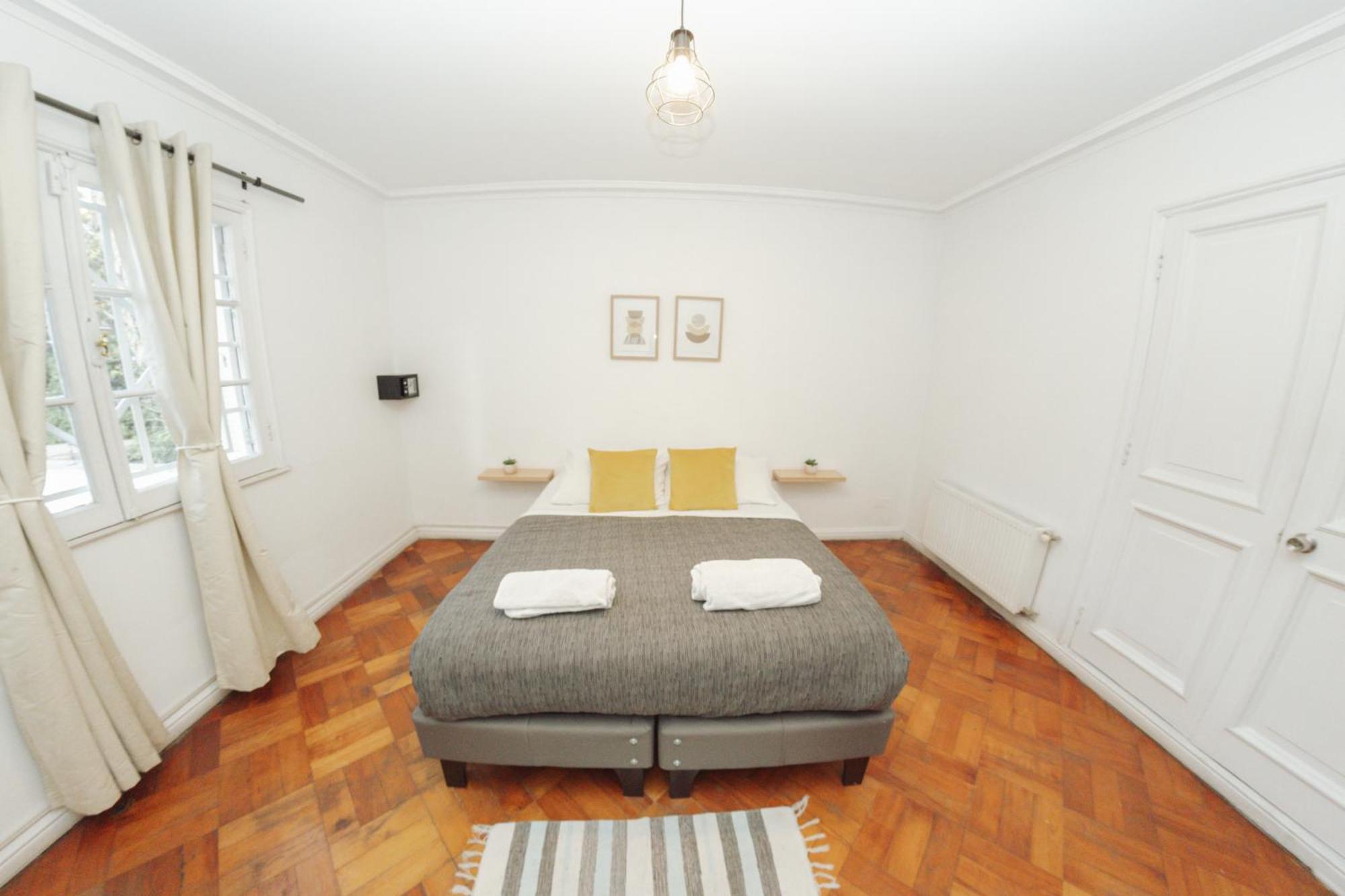 Yogi Hostels Santiago Ngoại thất bức ảnh